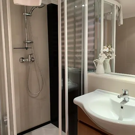 דירה Duplex With Terrace In Downtown