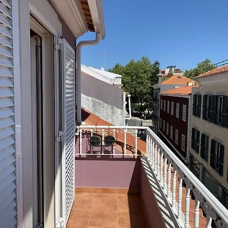 Duplex With Terrace In Downtown דירה *