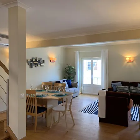 דירה Duplex With Terrace In Downtown *