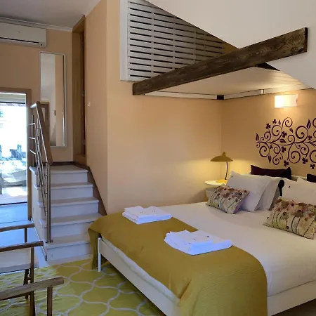דירה Duplex With Terrace In Downtown קסקאיס