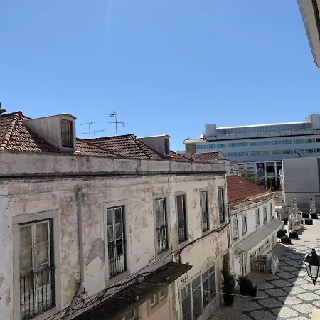 Duplex With Terrace In Downtown Lägenhet Cascais
