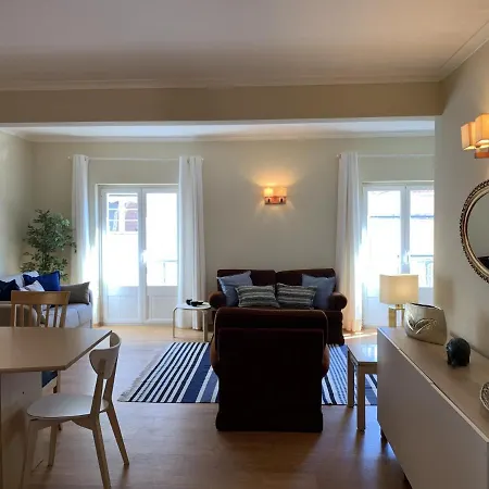 Duplex With Terrace In Downtown